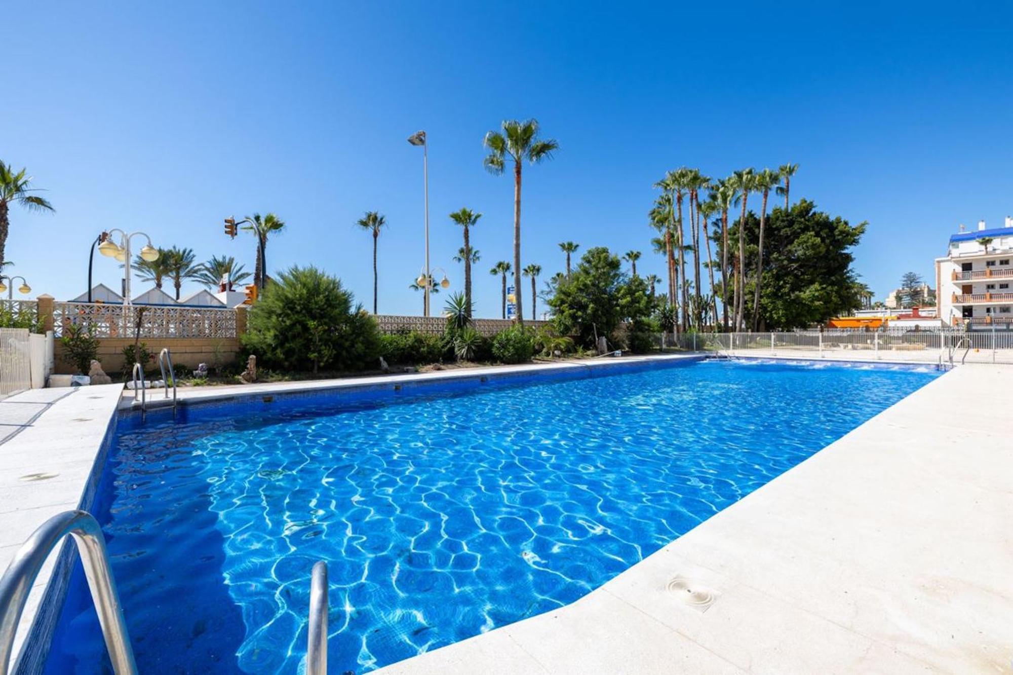 Apartment Holidays2benalmadena Mayte Aacc & Terraza *